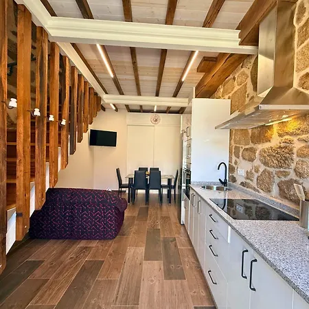 Yourhouse A Casa Do Cordeiro Дом отдыха Альярис